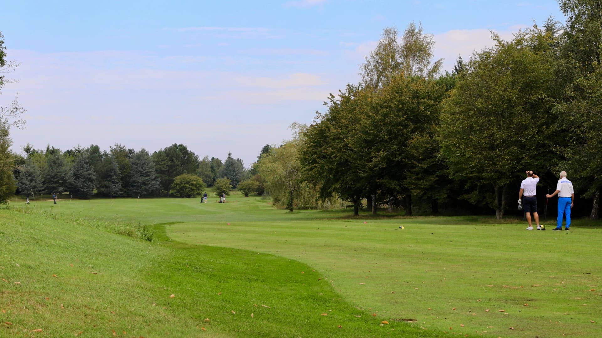 Two golf players on The Essex golf course